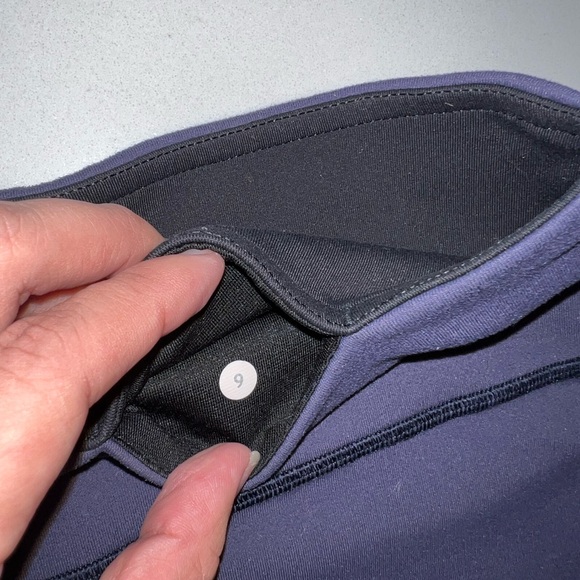 Lululemon 🍋 Boogie Shorts Reversible Size 6 - Picture 4 of 10